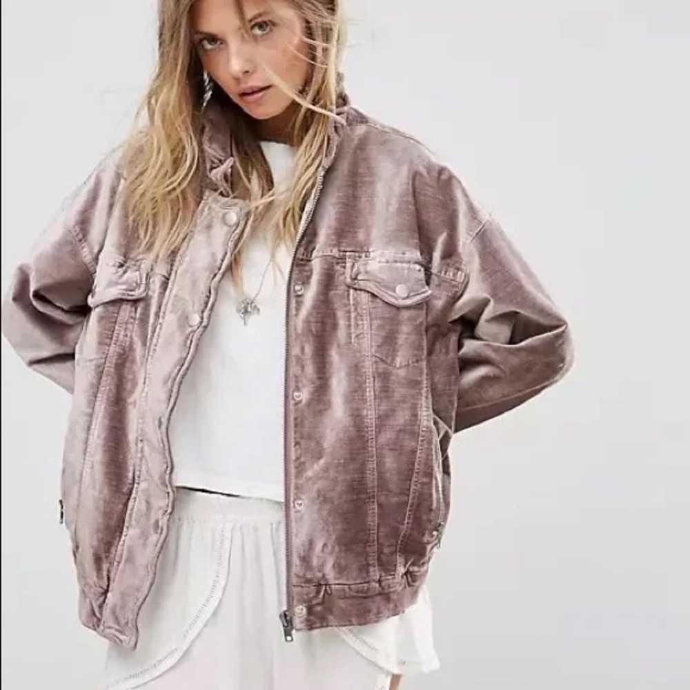 FREE PEOPLE Trucker Velvet Jacket Color MAUVE Size M/L - Picture 2 of 13